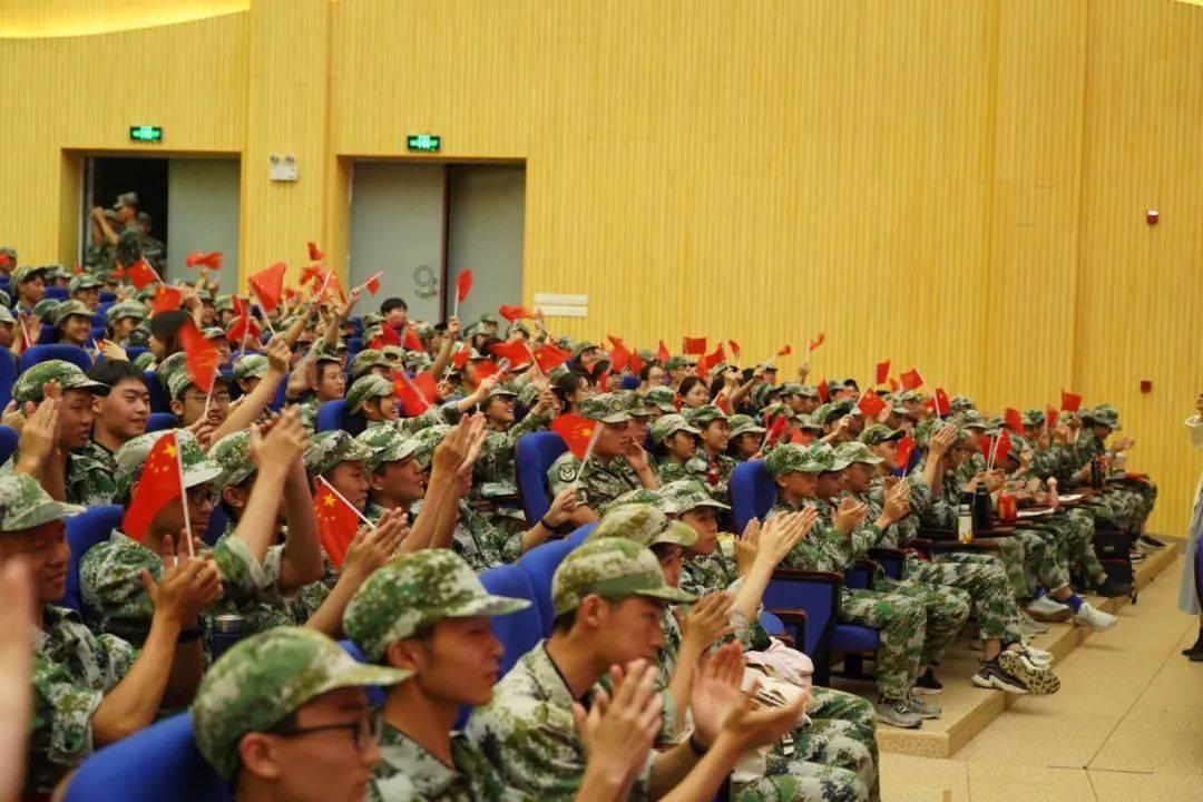 逃离无人城堡