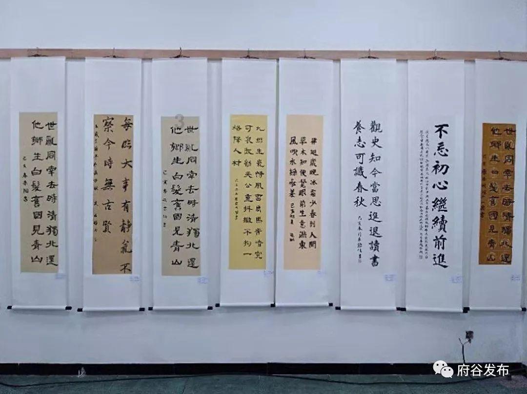 逃离破旧弃城